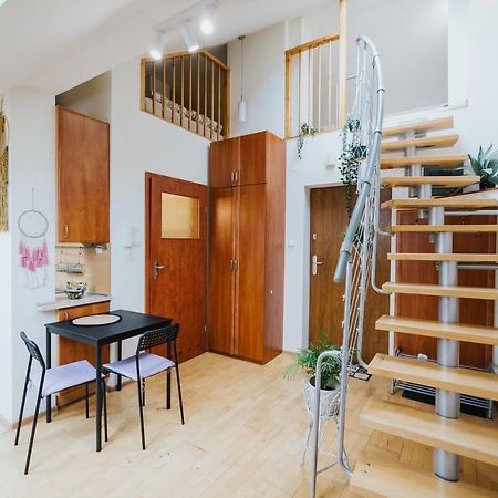 Апартаменты Happynest In Old Town Краков Экстерьер фото