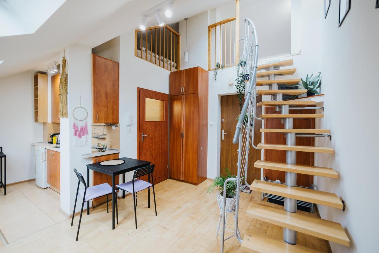 Апартаменты Happynest In Old Town Краков Экстерьер фото